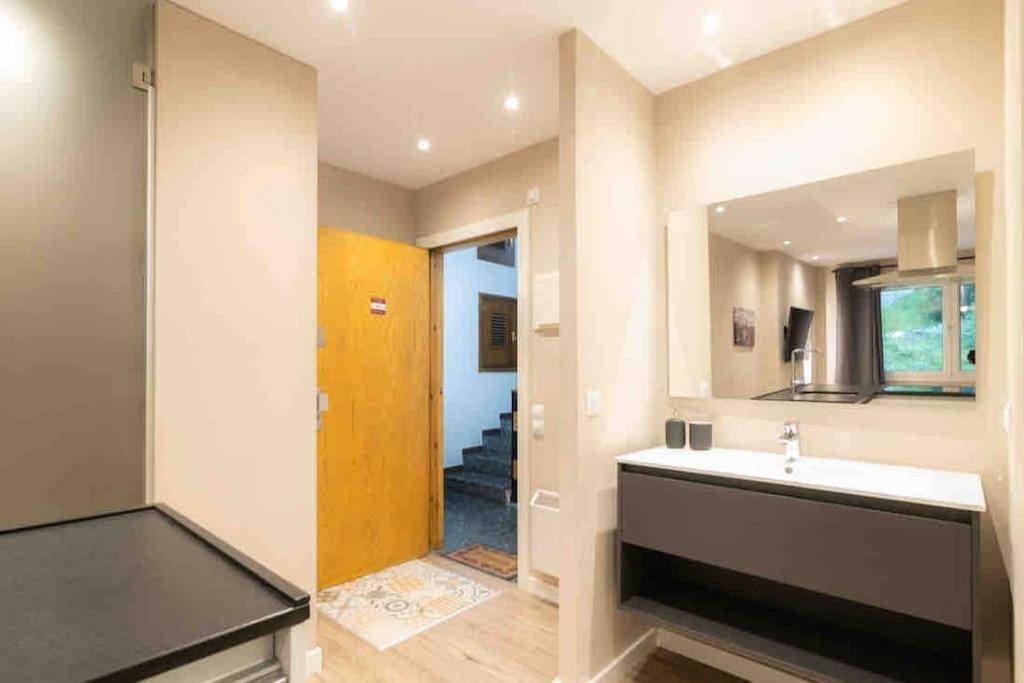 Lovely Quiet Apartment Walking Distance Ski Runs - Hut1-Oo5333 سولديو المظهر الخارجي الصورة